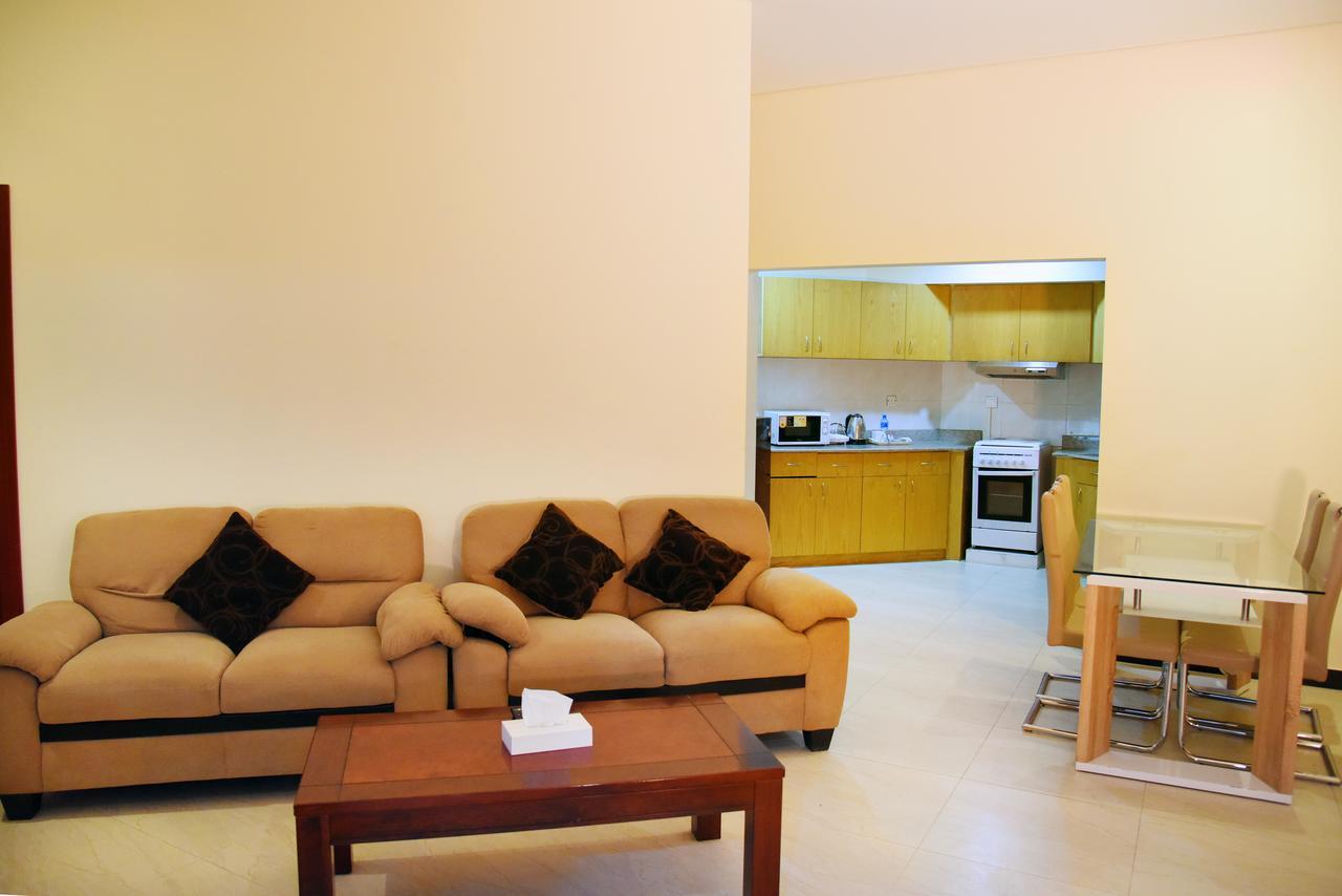 Al Hamra Plaza Apartment Manama Exterior photo